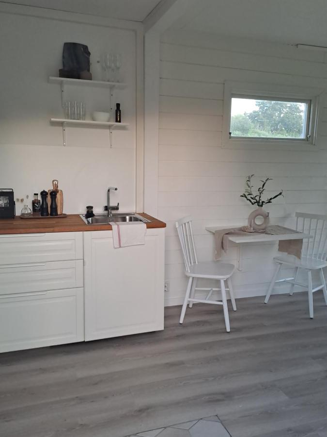 Attefallshuset Hyllinge Exterior foto